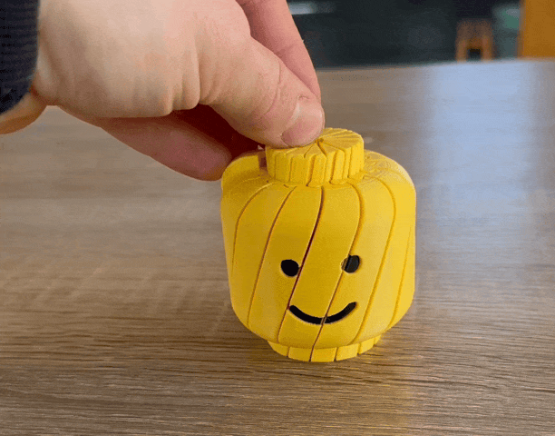 Twisty brick head fidget