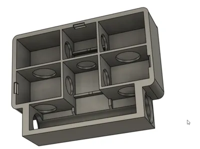 small roach bait holder with lid