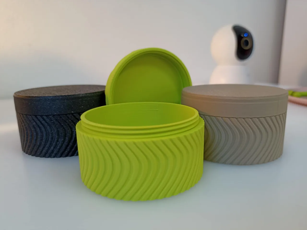 Small Travel Container view 3