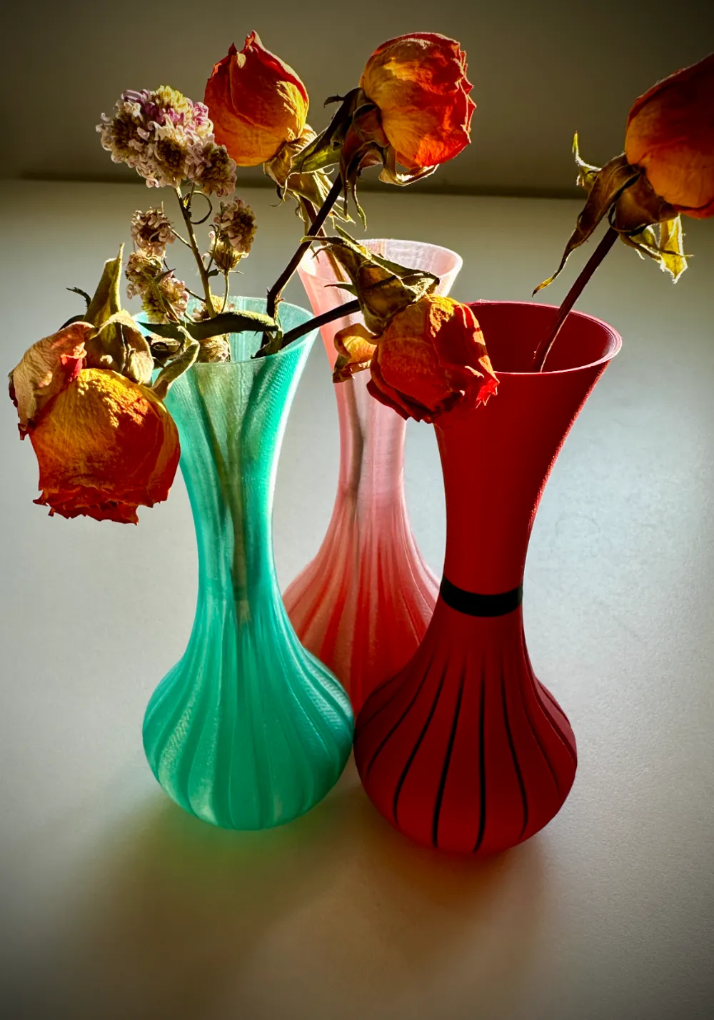 Mini elegant vase (fridge and clasic versions) by ADQUE DESIGN - MakerWorld