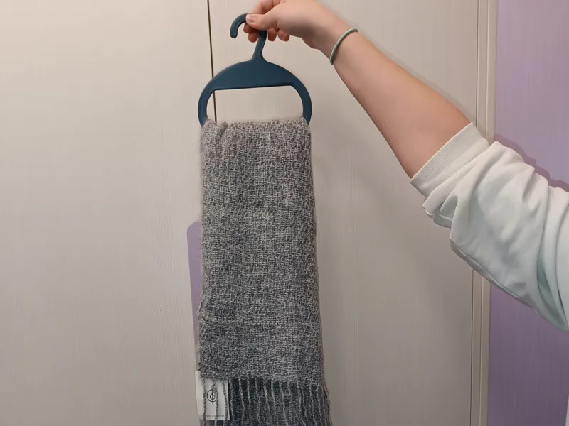 Percha para colgar bufandas