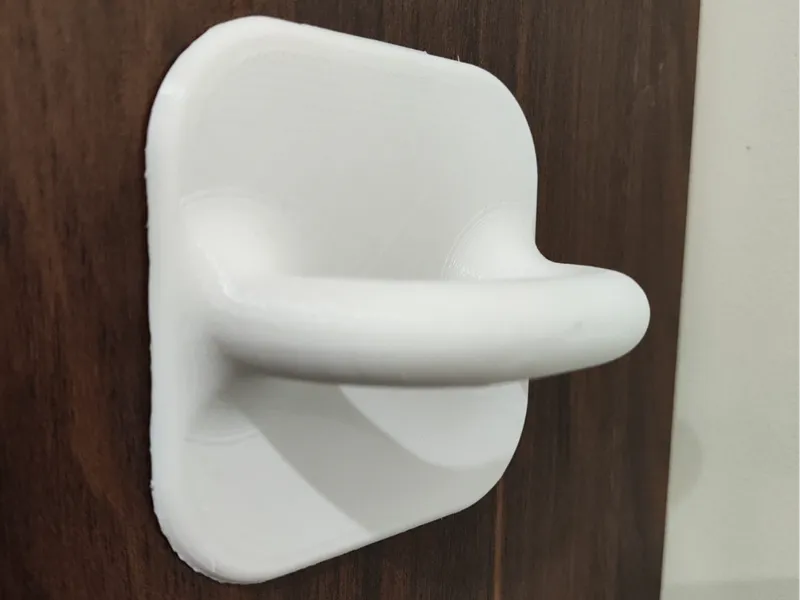 Shoehorn wall mount