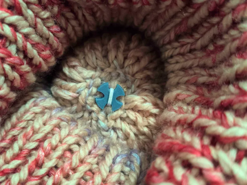 PomPom Button / Holder for Beanie / Hat