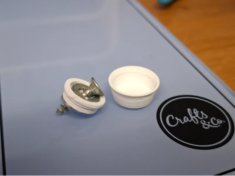 Screw cover