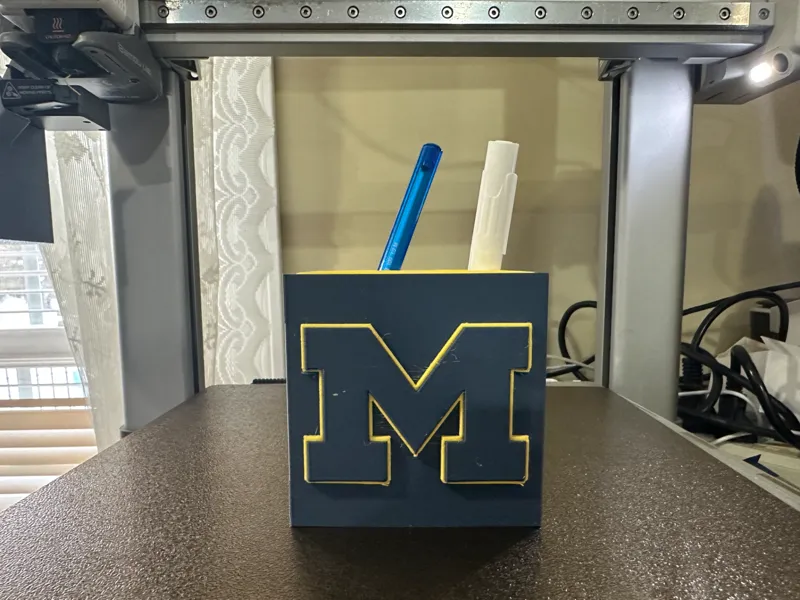 Michigan Wolverines Pen and Pencil holder