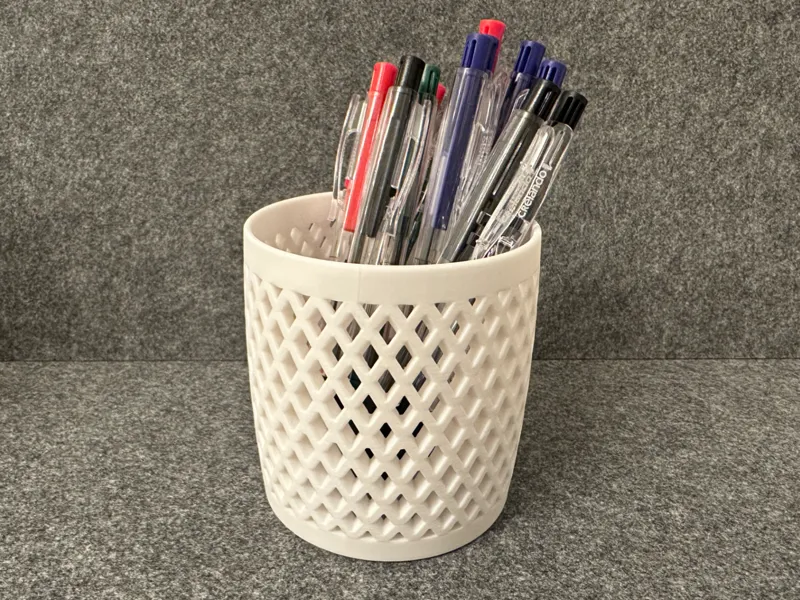 Modern Style pencil holder