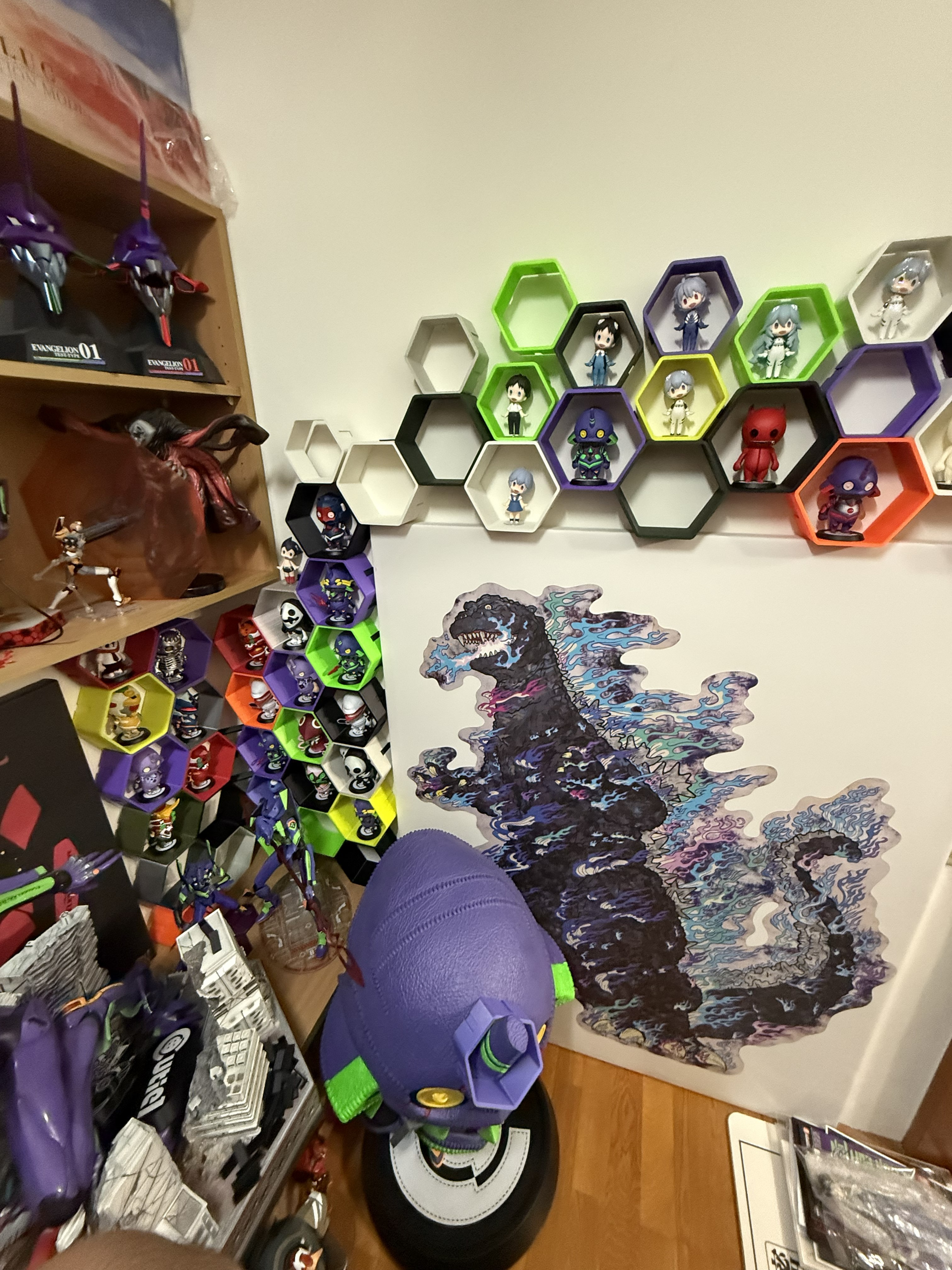 Miniatura 1 do modelo 3D 六邊形蜂巢展示架_Hexagonal Display Stand