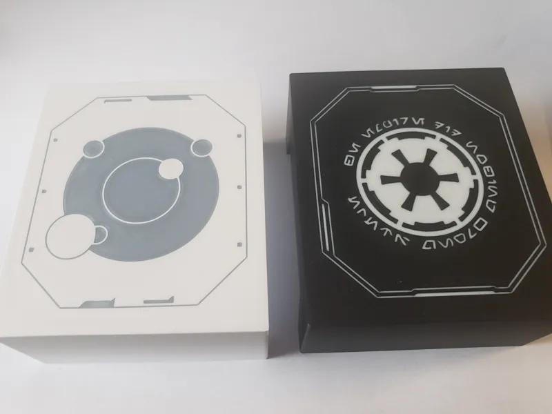 Decorative token tray lids + magnets