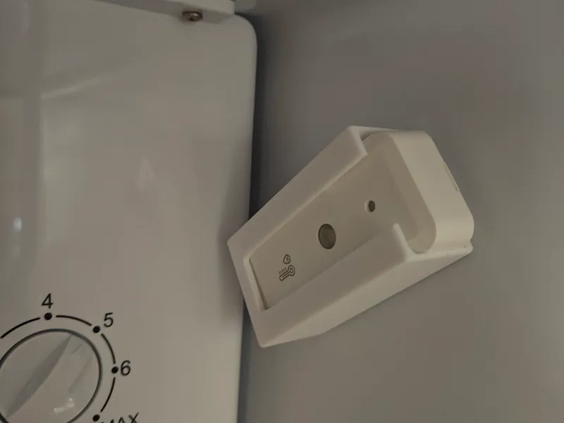 Yolink Lorawan Temperature and Humidity Holder