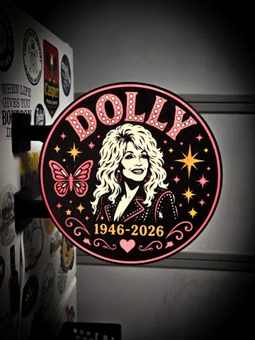 Accesorio de iluminación decorativa: DOLLY PARTON MEMORIAL ~ 2-Sided Round Lightbox — vista de referencia 3