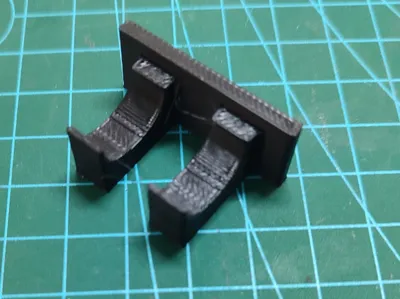 Wall mount for vacuum pump