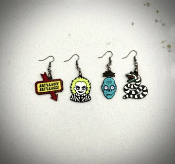 Pendientes: Beetlejuice Earrings — vista de referencia 4