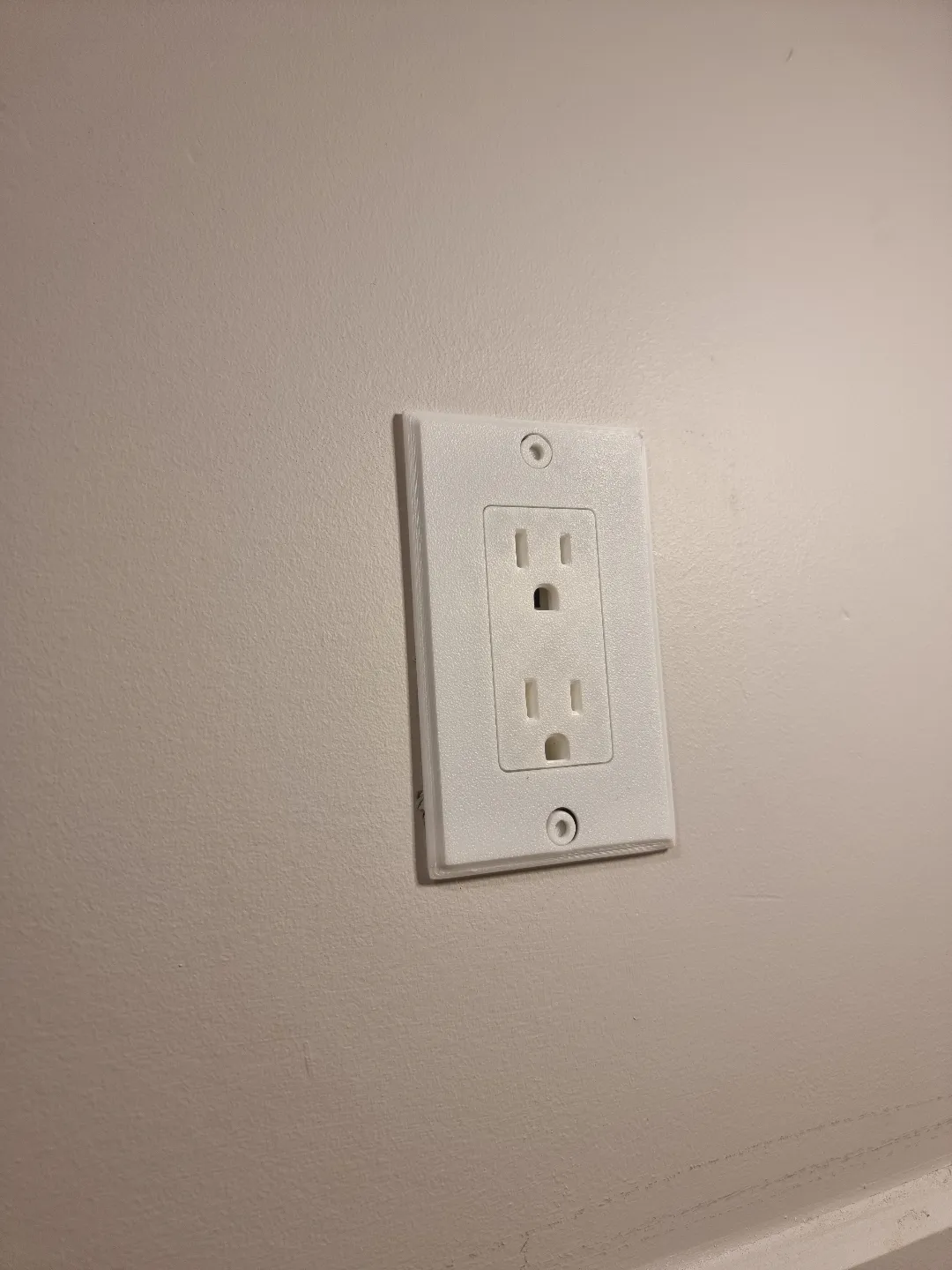 Secret Safe - Hidden Storage Vault - Power Outlet view 4