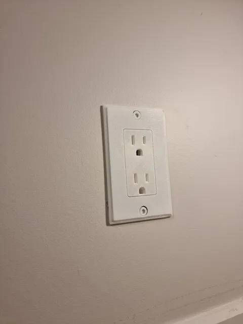 Secret Safe - Hidden Storage Vault - Power Outlet view 4