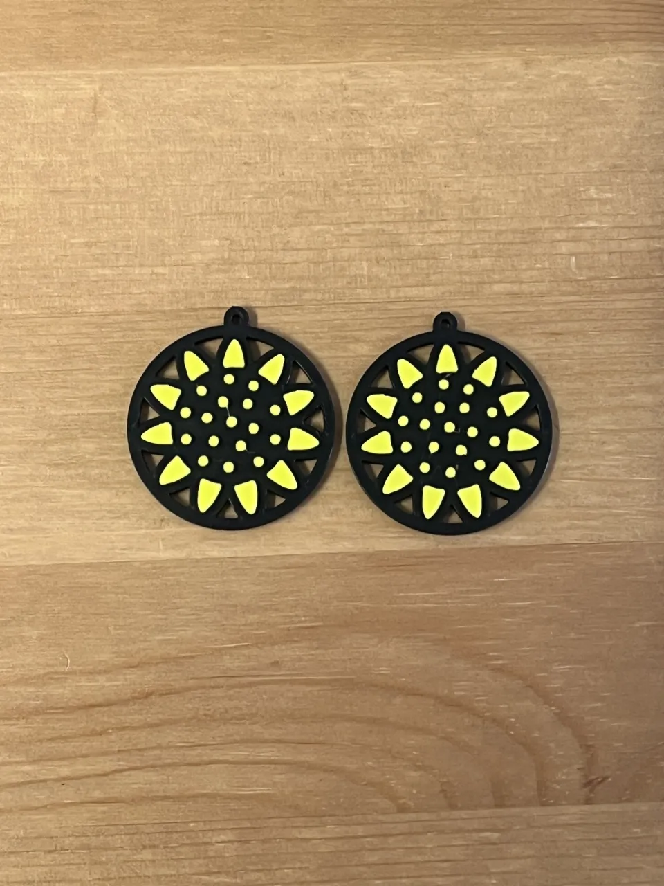 flower earrings view 2