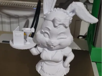 BAD Bunny Kellnerin