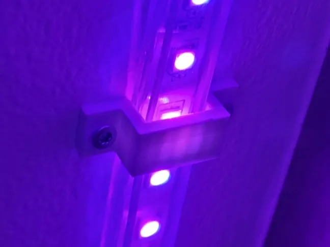 led strip holder