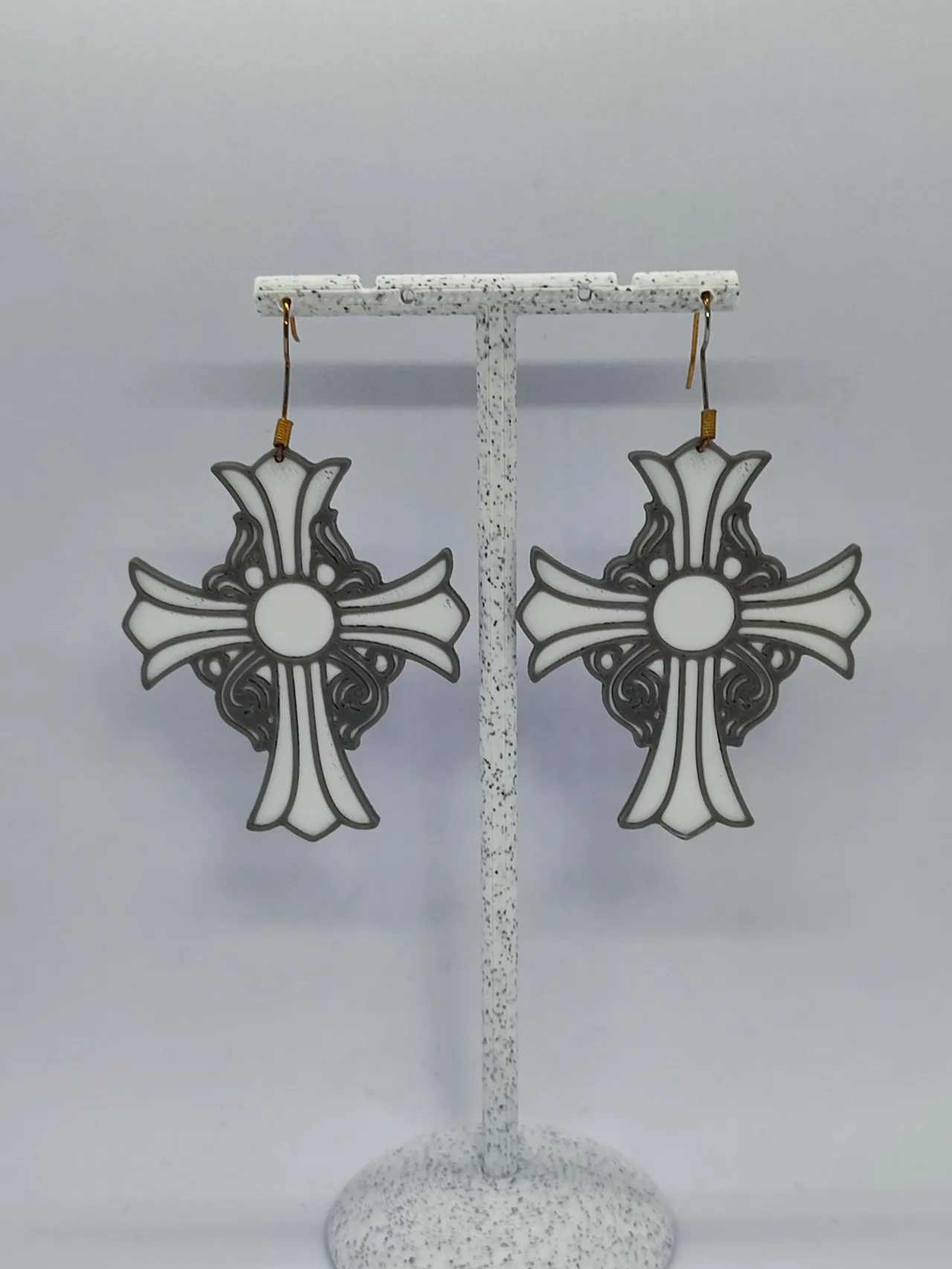 Aretes Cruz de la Dama Gótica view 3