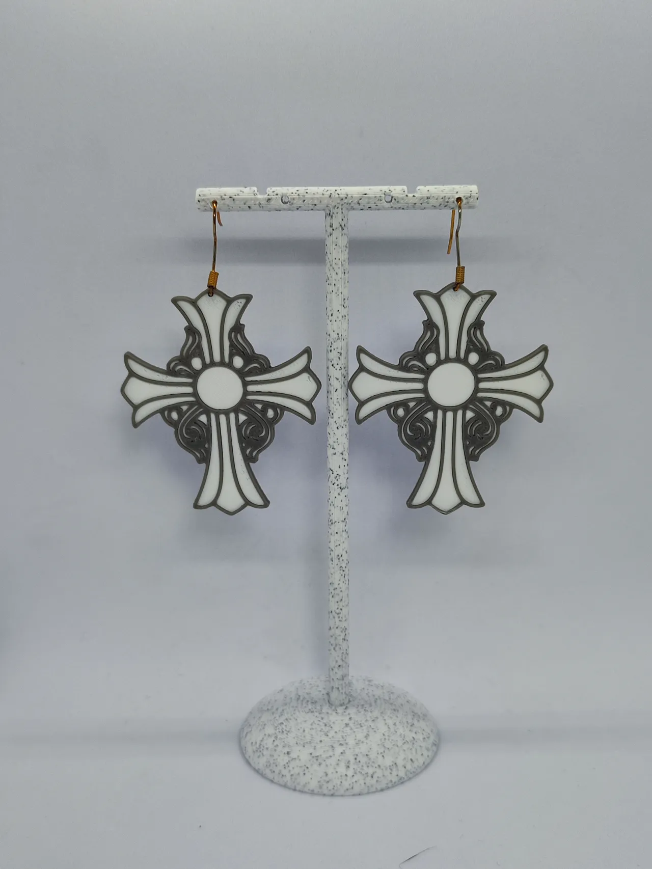 Aretes Cruz de la Dama Gótica view 2