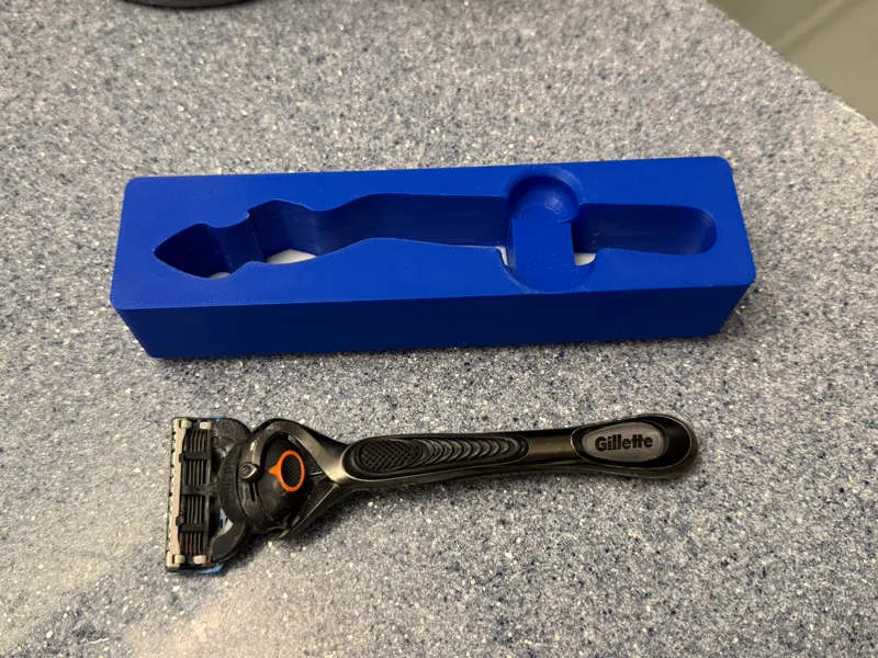 Gillete Fusion Proglide Razor Gridfinity Holder