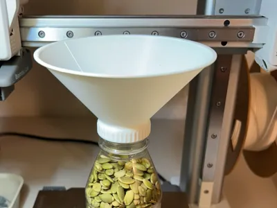 screw on funnel for 40mm bottle