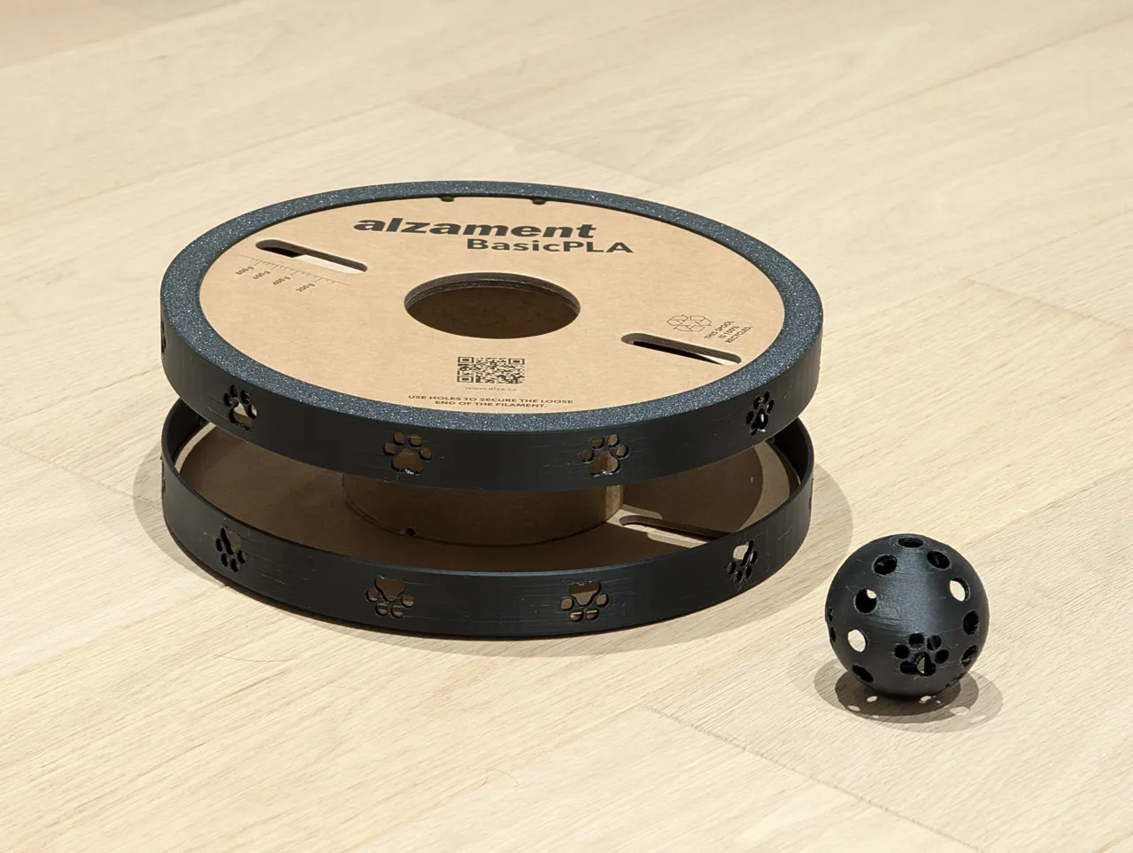 Filament Spool DIY Cat Dog Toy Treat Puzzle view 2