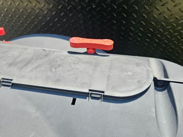 Molette pour housse de bouteille de propane camping-car (v2)