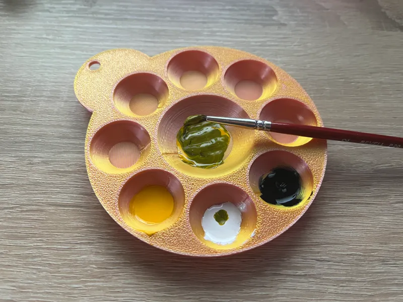 PAINTING PALETTE MIXING COLOR