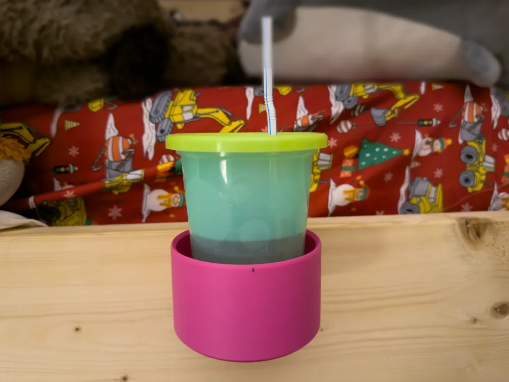 2X4 bed cup holder - bunk beds - Free 3D Print Model - MakerWorld