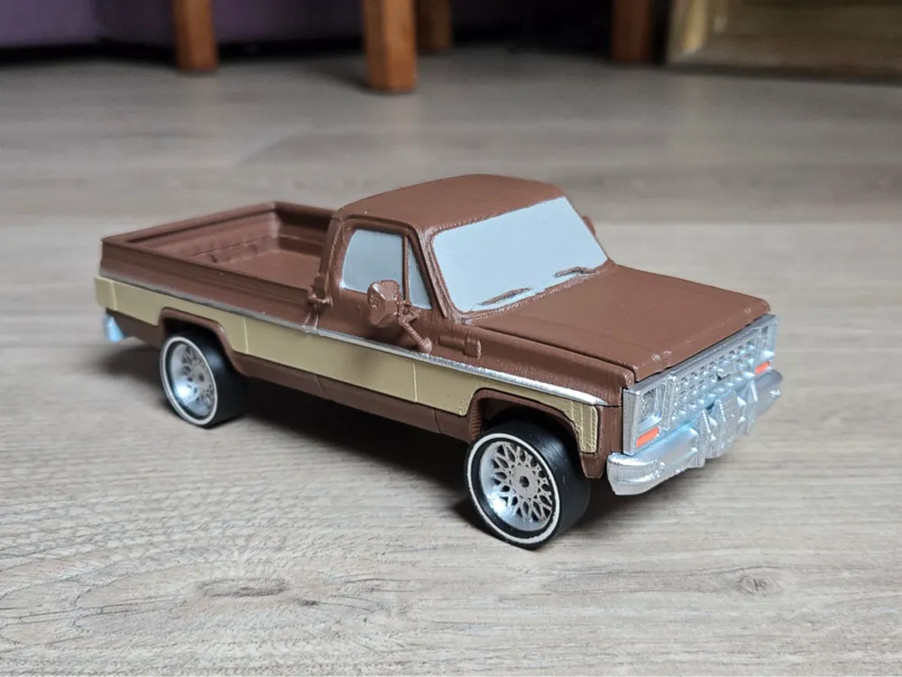 Modelo para impresión 3D: Vintage American Truck / Multi parts. Referencia del modelo original.