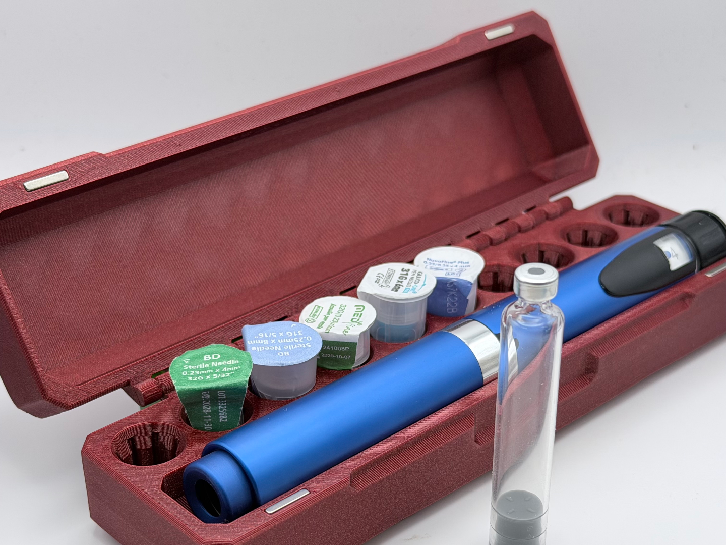 v6 Insulin/Peptide Travel Case for Single Pens 
