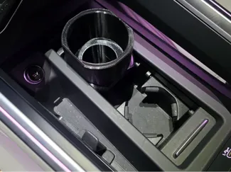 Bigger cup holder for Audi Q8 E-tron