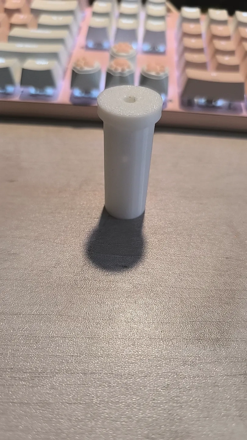 Miniatura 2 do modelo 3D 砸炮小手喷（无五金）