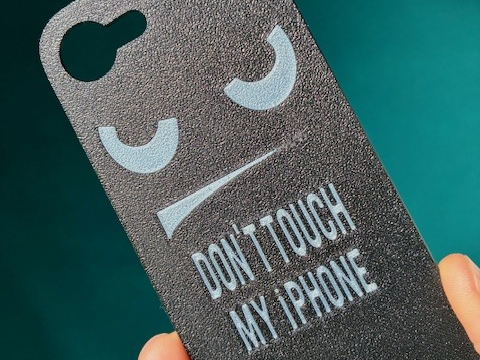 Cover iphone 16e "don't touch my iphone"