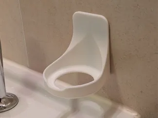 Smol wall mounted bottle holder
