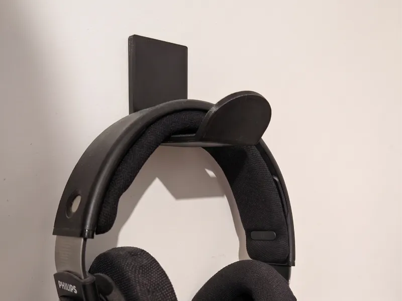 Wall-Mounted Headphone Holder (No-Support)