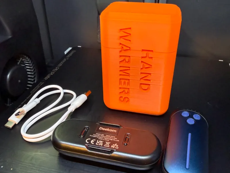 DeeKom Hand Warmers Case