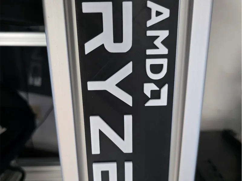 AMD RYZEN Logo - 7x25cm SIMRIG 
