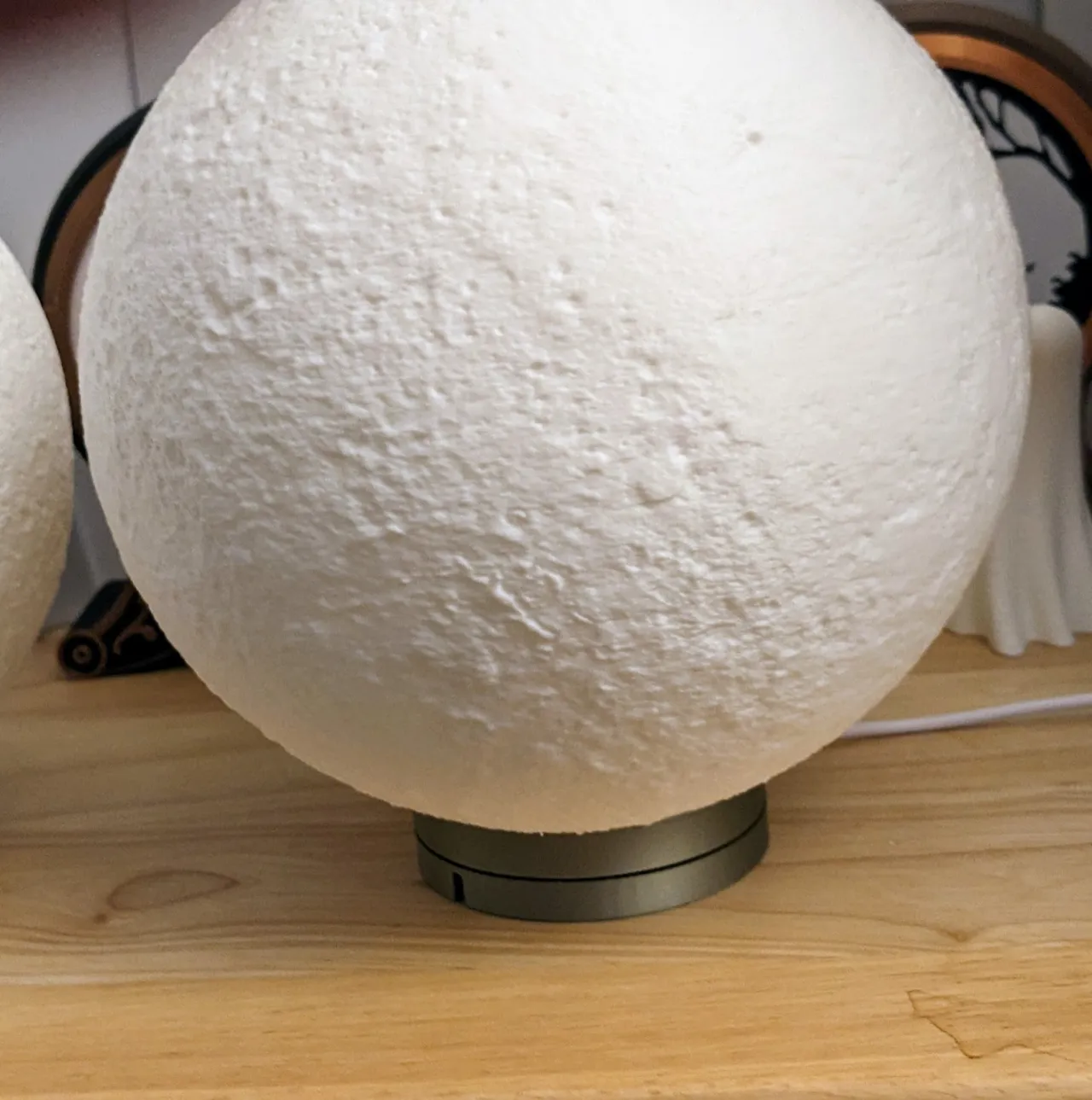Moon Globe for LED Lamp 001 view 4