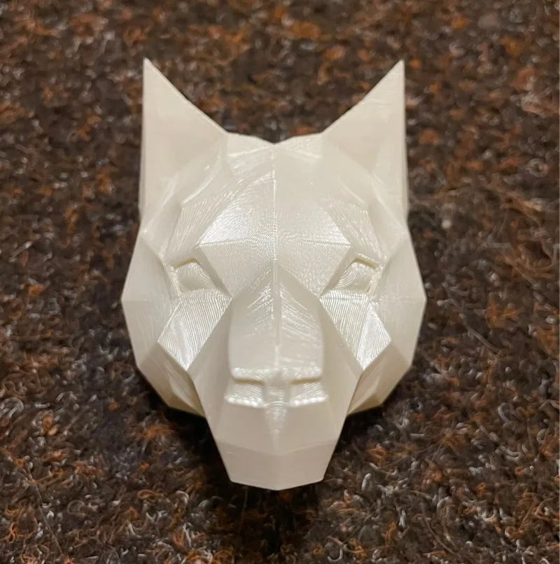 Lowpoly wolfhead