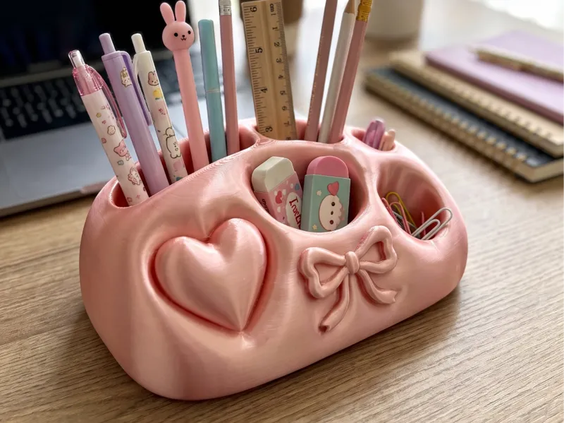 Aesthetic Heart & Bow Desk Organizer Pencil Holder