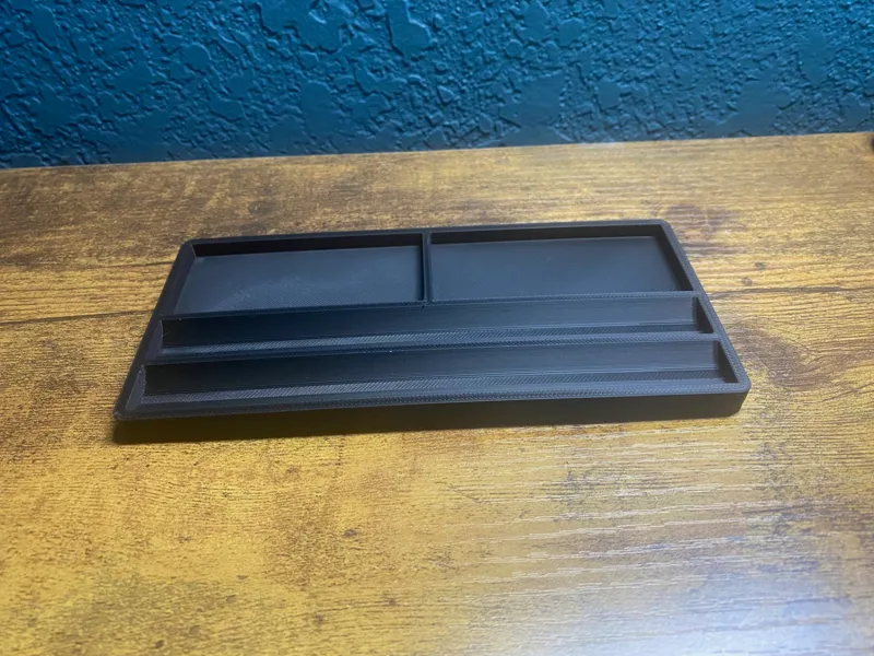 Super Minimal Pencil Tray  