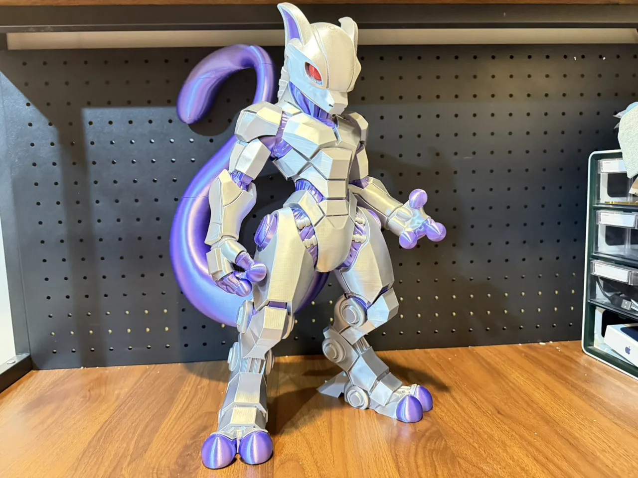 Mecha Mewtwo NO AMS Multi-Color Parted Statue view 3