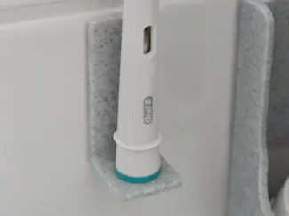 Oral-b toothbrush head holder