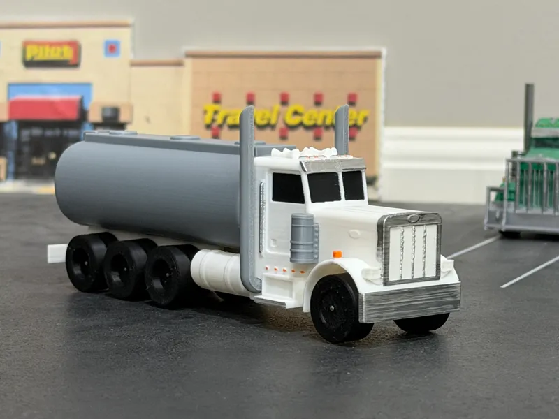 1/64 Pete Fuel Truck