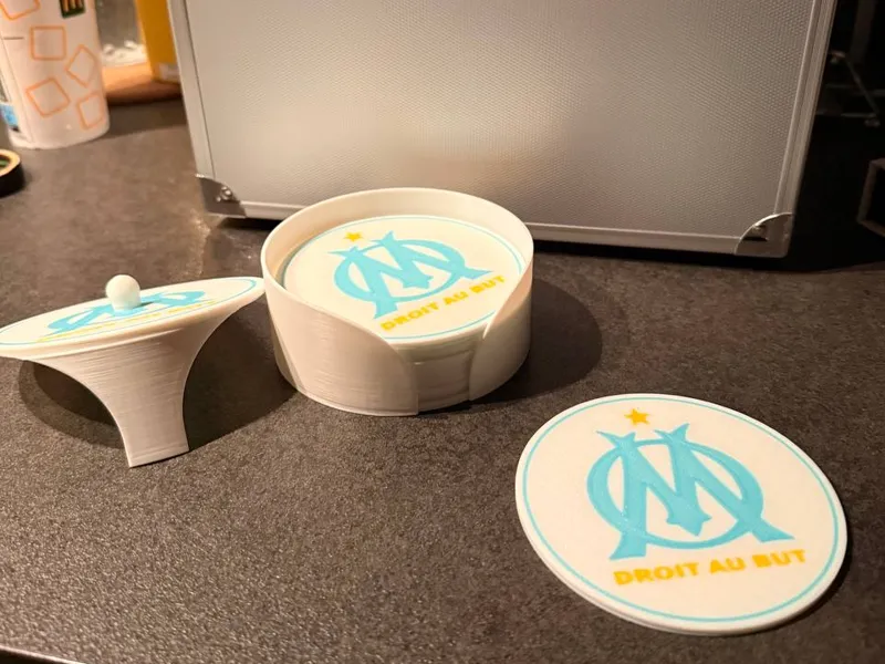 boite et dessous de verres