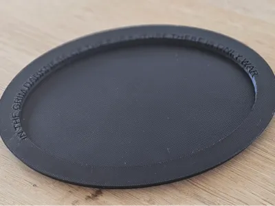 Oval Base 150mm x 110mm (5.9in x 4.3in) 