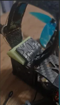 21°