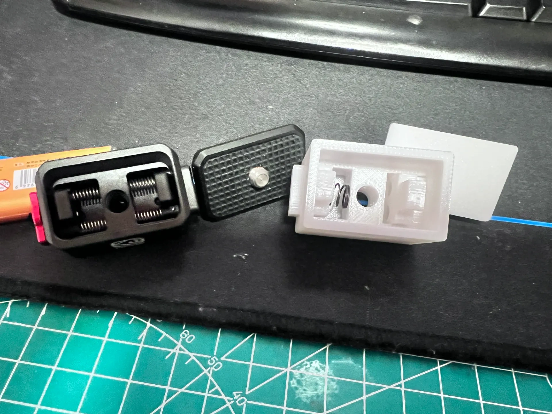 Miniatura 1 do modelo 3D 快拆 运动相机快拆 凯威格