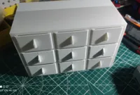 0.2mm 层高, 1 层墙, 10% 填充 抽屉中间是不带隔板的